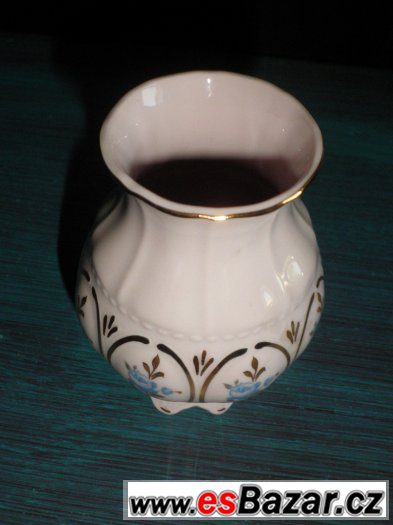 RUŽOVÁ PORCELÁNOVÁ VÁZIČKA – fotografie 2