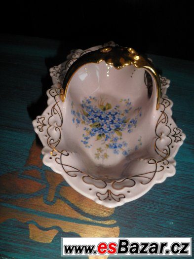RUŽOVÝ  PORCELÁNOVÝ  KOŠÍČEK – fotografie 1
