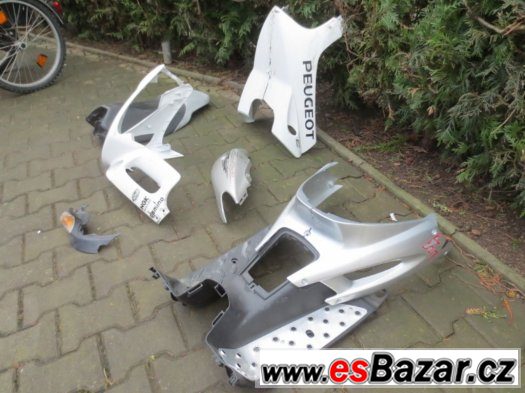 Plasty na Peugeot Speedfight II LEVNĚ uklízim garáž – fotografie 2