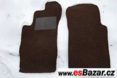 Koberečky TECHNO, nové, nepoužité, 2ks