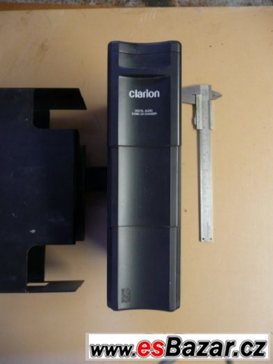 Značkový měnič na 6 CD Clarion, typ 6DISC Magazine C – fotografie 1