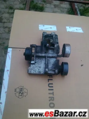 prodám držák na servo řízení 1.3 felicie