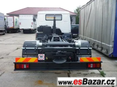 MAN 12.220 kontejnerka
