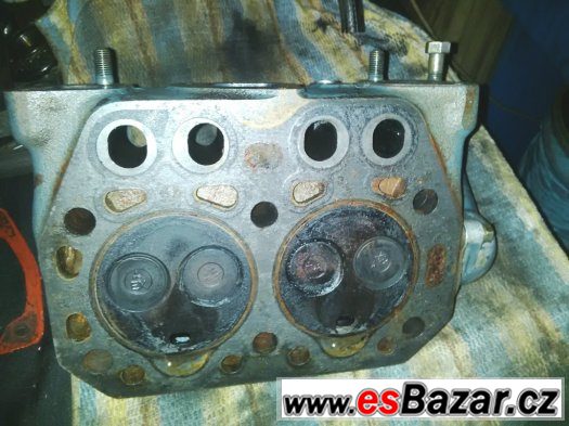 hlava Mitsubishi KE 75 , pro Iseki – fotografie 2