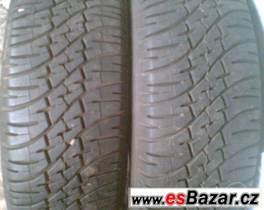 Debica 145/70R13:prodám dvě zimní pneu,vzorek 5mm, – fotografie 1