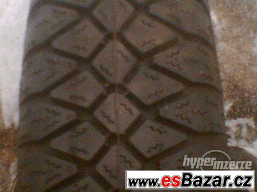 135/80R13,prodám jeden nový protektor,M+S,pošlu – fotografie 1