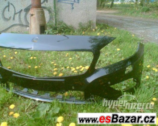 mercedes-B:originál přední nárazník , rok výroby 2013 – fotografie 1