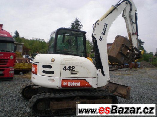 BOBCAT 442 – fotografie 2