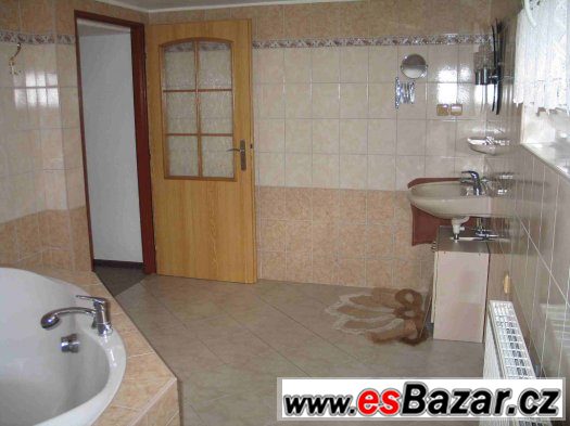 Dvougenerační rodinný dům 180 m2, zahrada 876m2 – fotografie 5