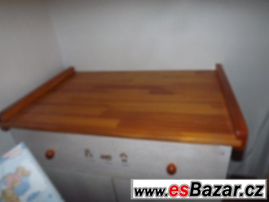 přebalovací pult IKEA – fotografie 3