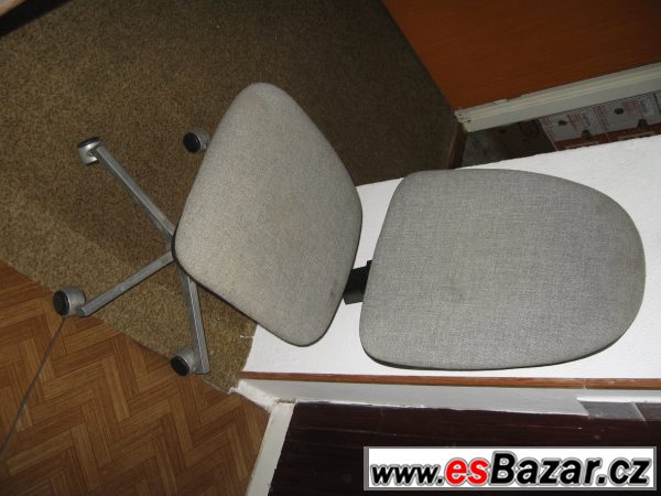 Prodám židli – fotografie 1
