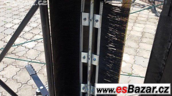 Tažný kartáčový sběrač SW38 PRE38 Z – fotografie 3
