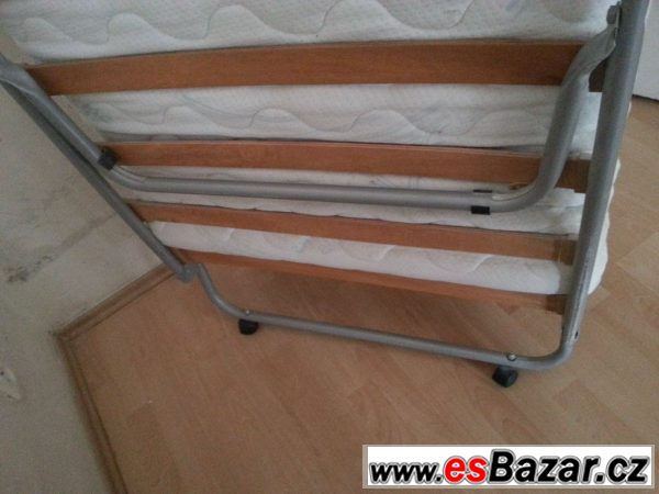 skládací postel s matrací – fotografie 4
