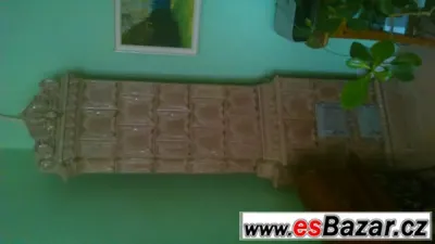 Stará kachlová kamna, funkční 