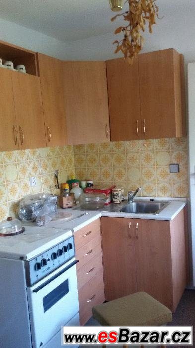 Prodám částečnou kuch.  linku – fotografie 1