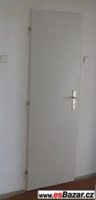 Inter. dveře bílé plné L a další