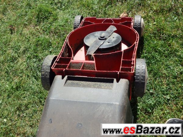 Elektrická sekačka 900W – fotografie 6
