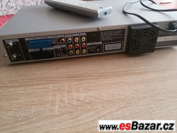 DVD rekordér Sony RDR-GX210/S – fotografie 4