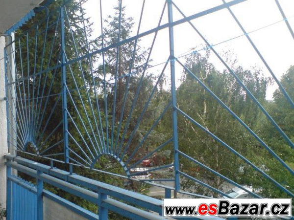 Balkonové mříže, mříže na balkon – fotografie 2