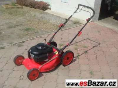 Benzínová sekačka Geon s pojezdem