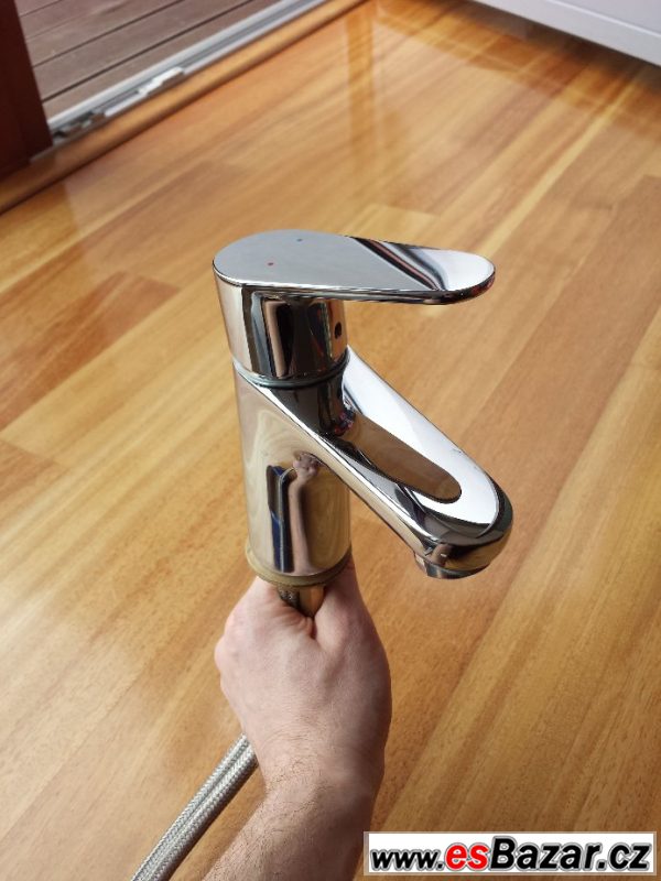 6x Baterie Hansgrohe – fotografie 1