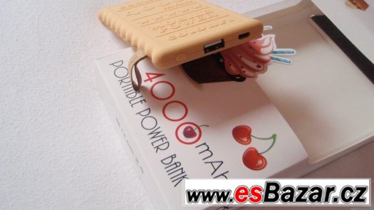 Externí baterie Power Banka 4000mAh pro mobil, pogumovaná – fotografie 2