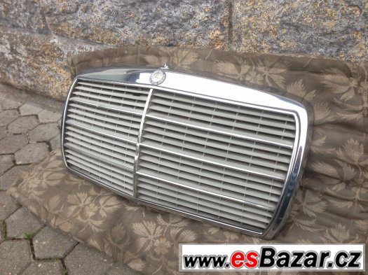 Mercedes Benz přední chromová maska [REZERVACE] – fotografie 2