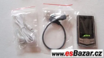 Přenosný MP4/MP3 LCD přehrávač 2,5jack 8GB paměť nový