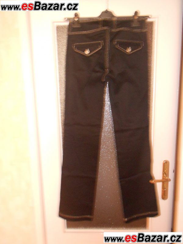 dámské kalhoty – fotografie 1