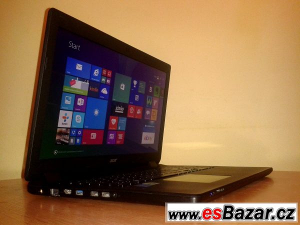 Acer Aspire E17 Black edition – fotografie 2
