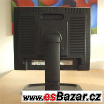 Špičkový 19" LCD monitor HP   – fotografie 2