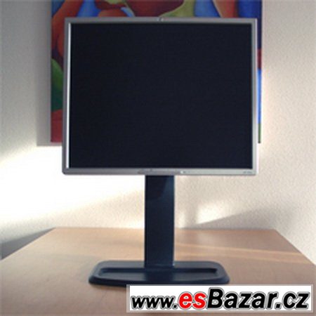 Špičkový 19" LCD monitor HP   – fotografie 4