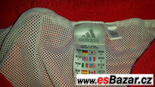 Sportovní šortky Adidas - S/M – fotografie 3