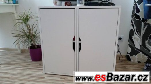 PRODÁM SKŘÍŇKU IKEA BÍLÁ – fotografie 3