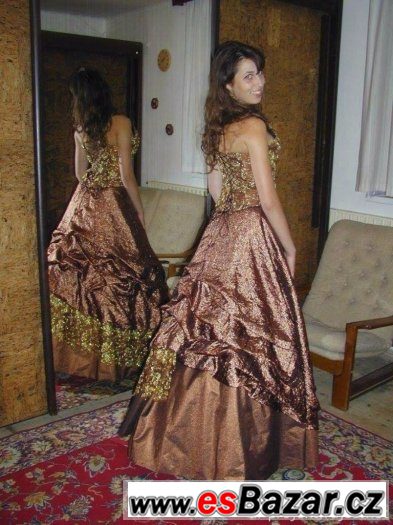 Plesové šaty velikosti 36-42 – fotografie 1