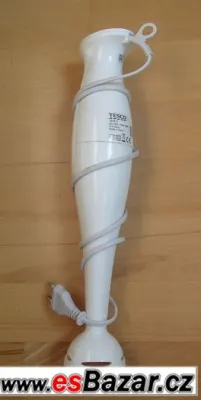 Tyčový mixer.