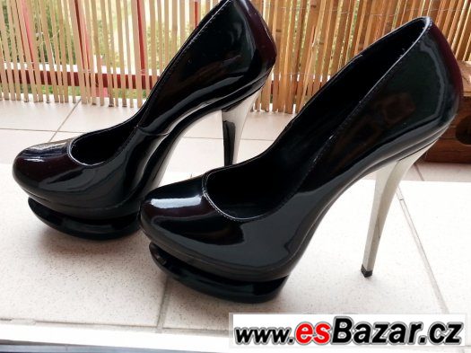 Pleaser – fotografie 2