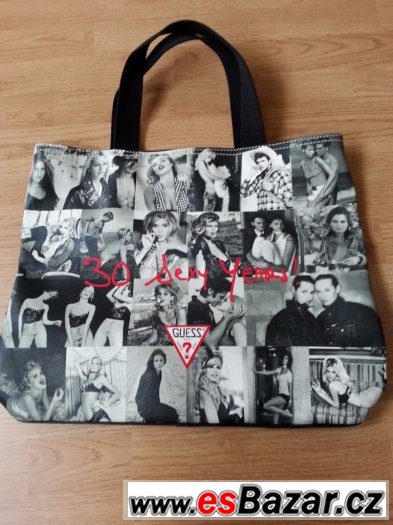 Guess – fotografie 1