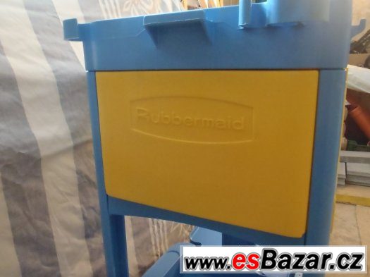 Úklidový vozík Rubbermaid – fotografie 4