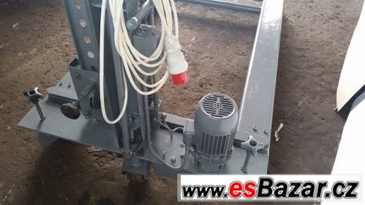 Elektrohydraulický ZVEDÁK - HEVER NDR – fotografie 3