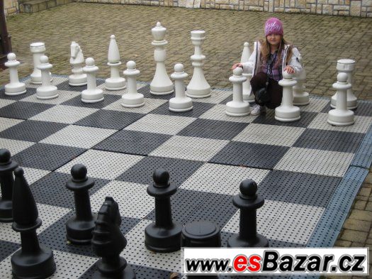 VELKÉ ZAHRADNÍ ŠACHY – fotografie 5