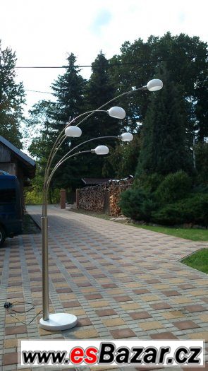 Nová stojací lampa LED – fotografie 3