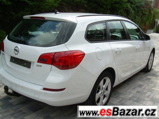 Opel Astra,1.7TDCi,92kW,luxusní stav i vábava,krásné auto – fotografie 4