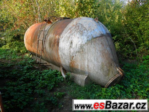 Prodám tyto dvě cisterny. – fotografie 2