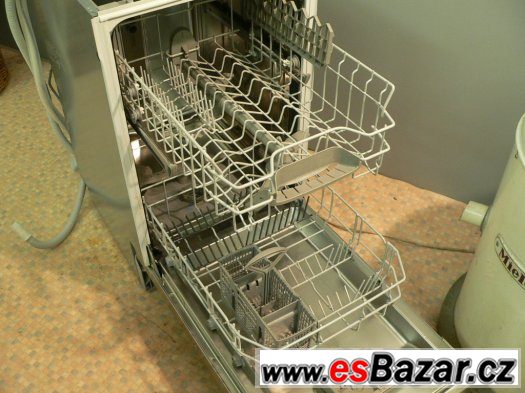 Myčka celonerezová Constructa (Siemens) 45 cm – fotografie 4