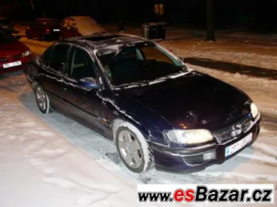 Náhradní díly z vozu Opel Omega B