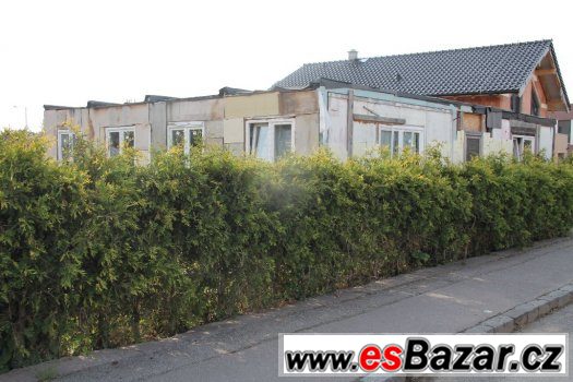 sestavu osmi unimobuněk 9.3 x 12 – fotografie 1
