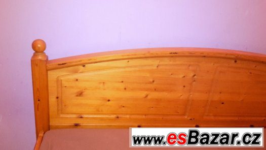 Masivní rám postele z borovice bez roštu – fotografie 2