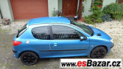 Peugeot 206 1,4i, 55kw, rv. 2003, nová stk, najeto 91000km – fotografie 2