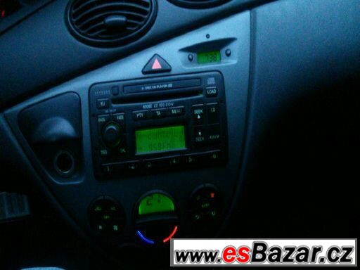 Ford Focus 1,6 kombi – fotografie 4